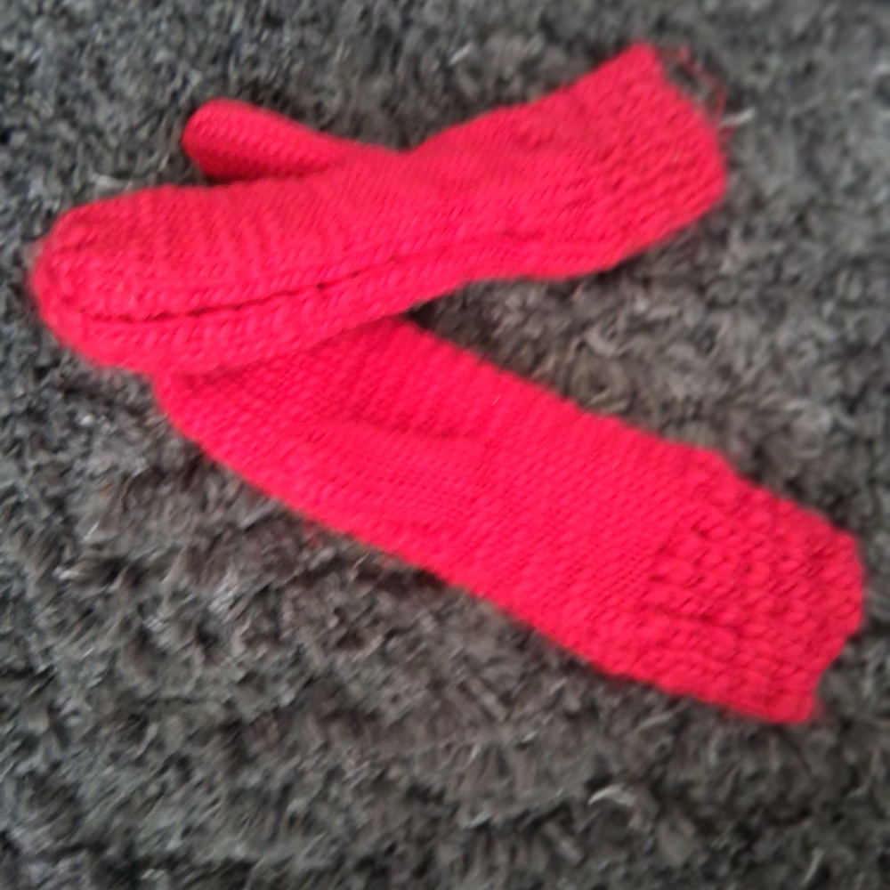 Cozy Red Knit Mittens